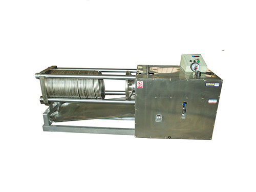 不銹鋼材質(zhì)全自動(dòng)臥式液壓榨油機(jī)DLW-100DS,自動(dòng)壓榨退榨，古法榨油機(jī)